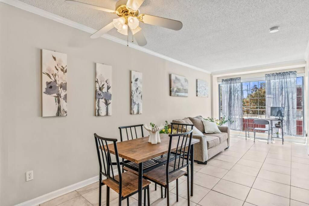 Downtown Columbia Apartment Экстерьер фото
