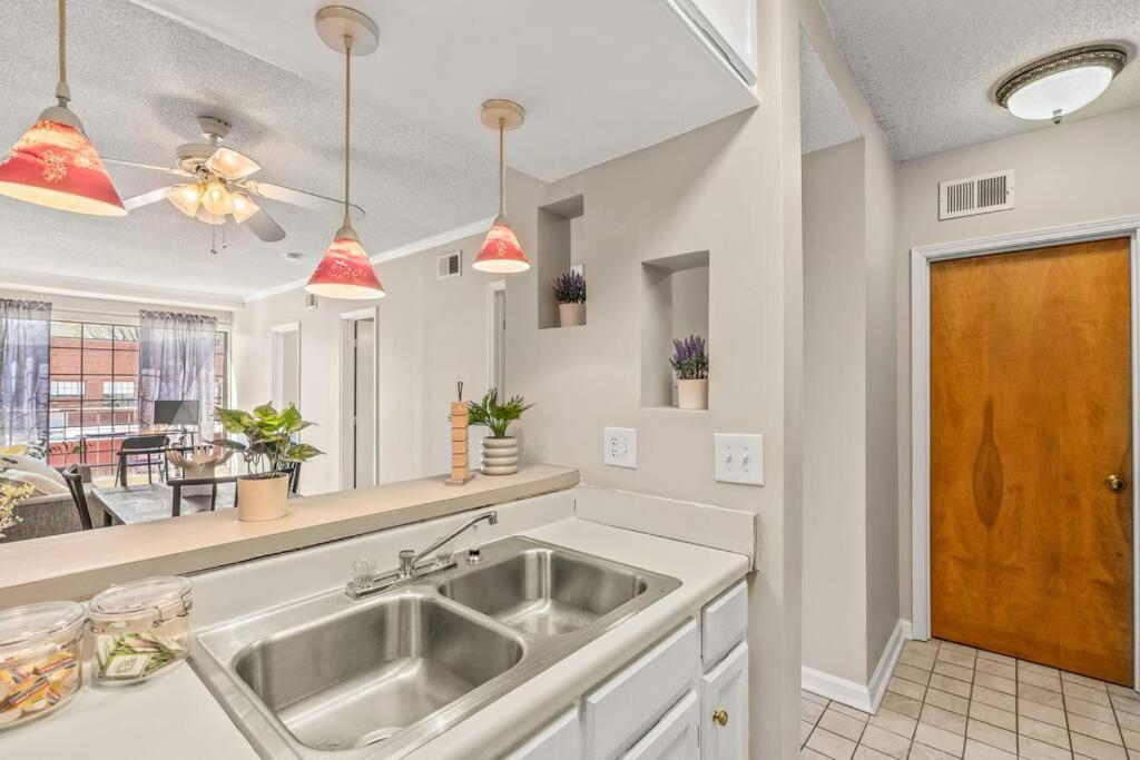 Downtown Columbia Apartment Экстерьер фото
