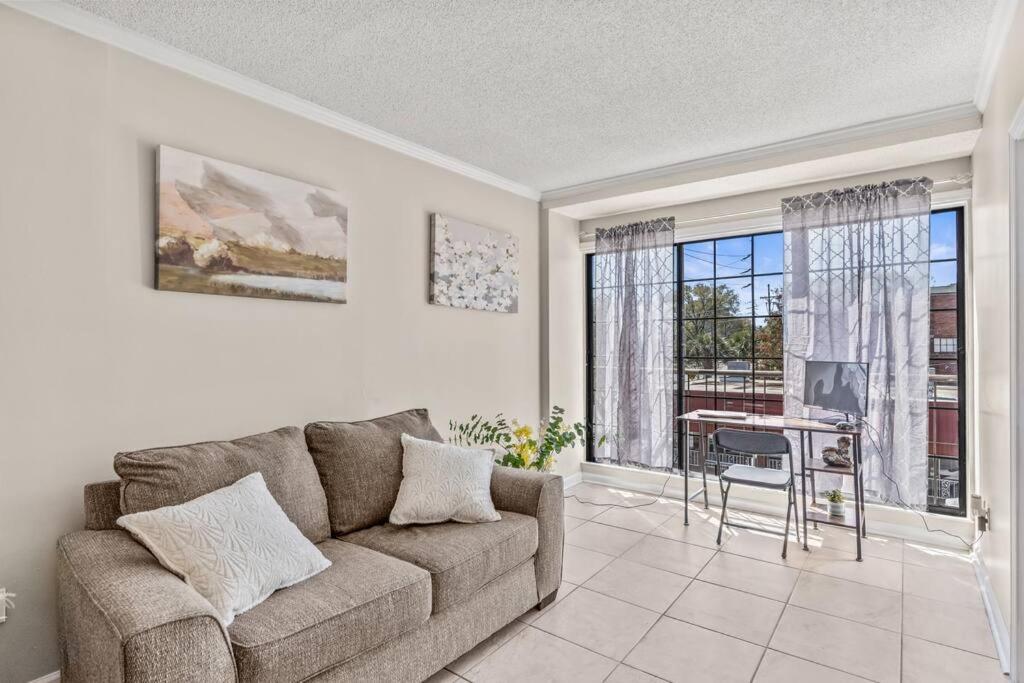 Downtown Columbia Apartment Экстерьер фото
